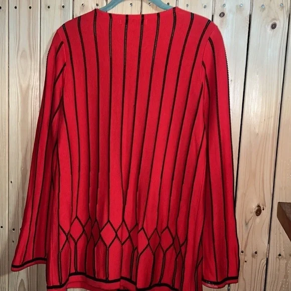 Foxcroft Red Blouse With Black Detailing Medium - Picture 2 of 6